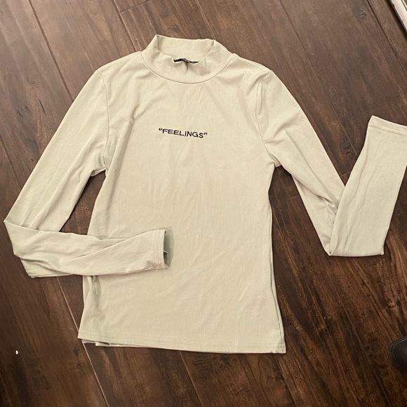 Ling sleeve tiny turtle neck - Picture 2 of 2